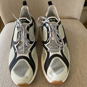 Nike womens air max 270 xx